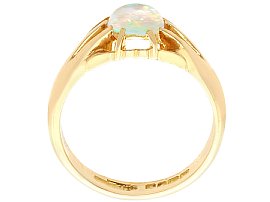 Gents Opal Ring in 18ct Yellow Gold