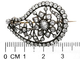 1890s Diamond Brooch in Yellow Gold Size