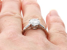 Vintage 1940s 1.55 ct Diamond Solitaire Ring