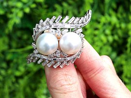 south sea pearl brooch with diamonds outside
