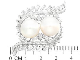 south sea pearl brooch with diamonds size
