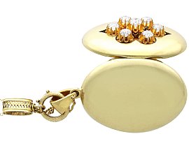 Victorian diamond locket in yellow gold