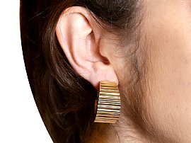 18k Yellow Gold Hoop Earrings Wearing