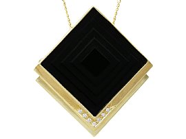 Vintage Black Onyx, Diamond and 14ct Yellow Gold Pendant/Brooch