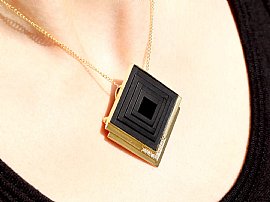 Vintage Black Onyx Brooch/Pendant in Gold Wearing