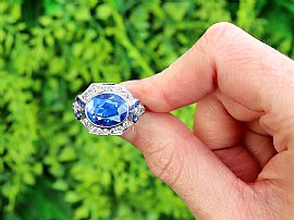 Ceylon Sapphire and Diamond Ring Outside
