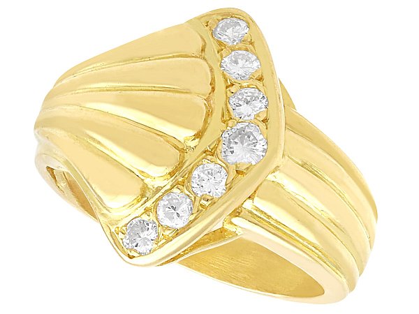 Fan Shaped Diamond Ring in Yellow Gold