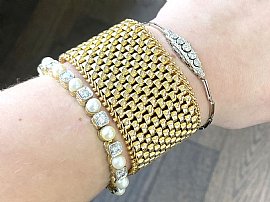 Victorian Bracelet in Yellow Gold for Sale