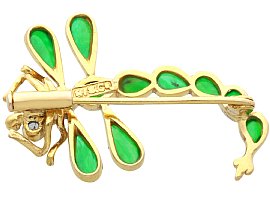 Chrysoprase Dragonfly Brooch in Gold