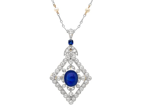 Blue Sapphire Pendant Necklace with Diamonds 