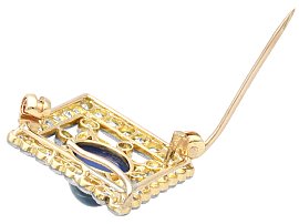 Antique Sapphire Brooch in Yellow Gold