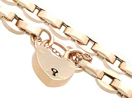 Antique Padlock Bracelet in Yellow Gold for Sale