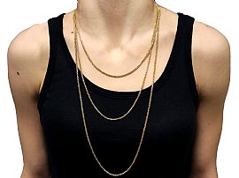20ct Gold Longuard Chain Necklace Wearing