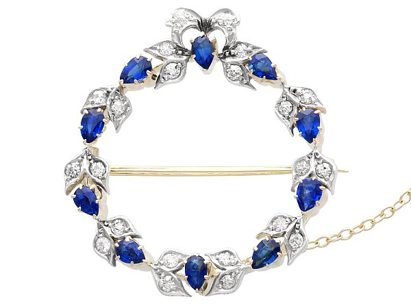 Sapphire Wreath Brooch with Diamonds