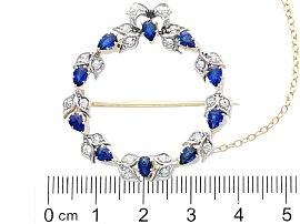 Sapphire Wreath Brooch with Diamonds ruler