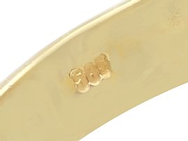 Large Amethyst Ring Yellow Gold hallmarks 