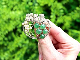 Vintage Chrysoprase and Pearl Brooch