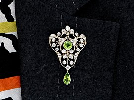 Wearing Image for Peridot brooch 