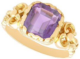 Pale 2.28ct Amethyst and 15ct Yellow Gold Ring - Victorian