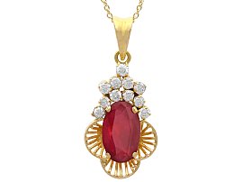 2.53ct Ruby and 0.48ct Diamond, 18ct Yellow Gold Pendant - Vintage Circa 1980
