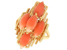 Vintage 3.30ct Coral and 14ct Yellow Gold Ring