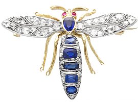 1.60ct Sapphire, 1.05ct Diamond, Ruby Bug Brooch in Gold