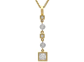 1.62ct Diamond and 18ct Yellow Gold Pendant - Contemporary Circa 2000