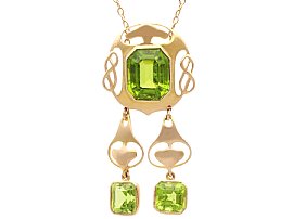 Antique 14.81ct Peridot and 15ct Yellow Gold Necklace - Arts and Crafts Style