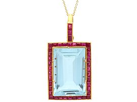 Vintage 25.55ct Aquamarine and 2.65ct Ruby, 22ct Yellow Gold Pendant