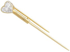 Vintage 1.75ct Heart Diamond Brooch in 18ct Yellow Gold Pin