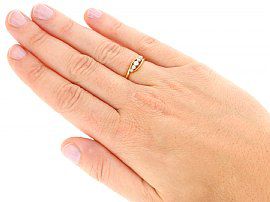 Antique 5 Stone Diamond Twist Ring Wearing