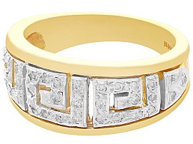 Contemporary Diamond Cocktail Ring in Gold