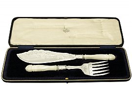 Sterling Silver and Mother of Pearl Handled Fish Servers - Antique Edwardian (1902)